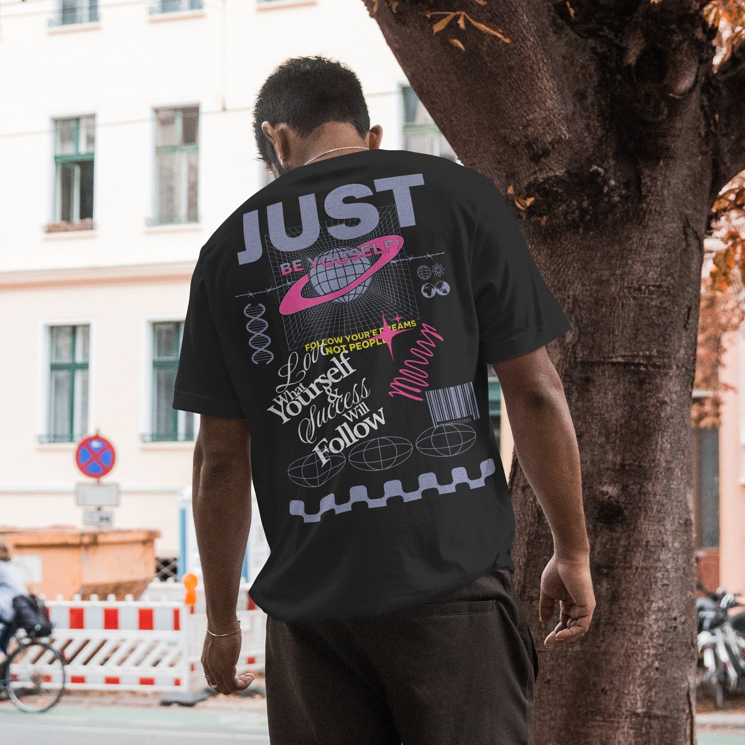 T–Shirts - Men