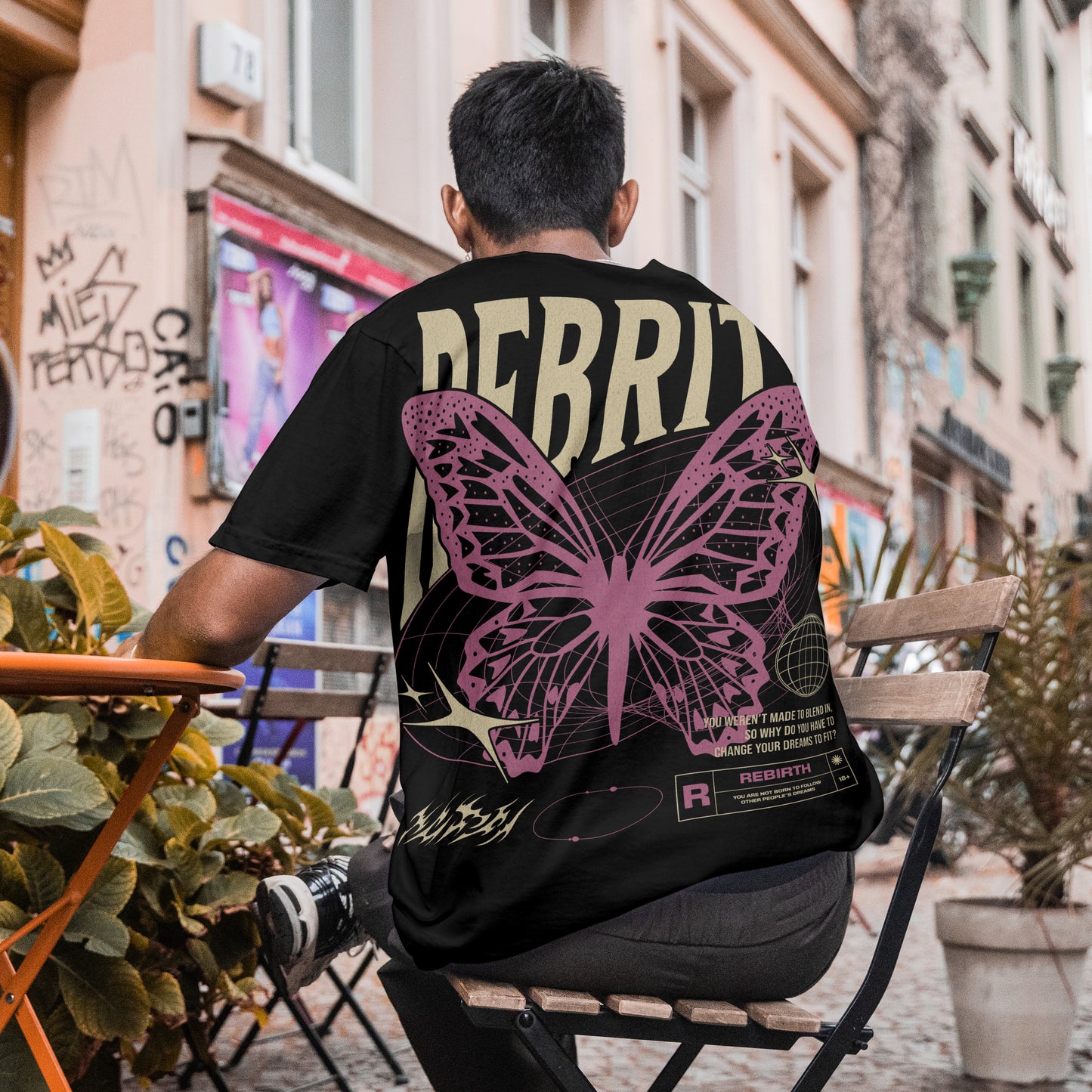 BUTTERFLY OVERSIZE TEE - BRIGHT BLACK